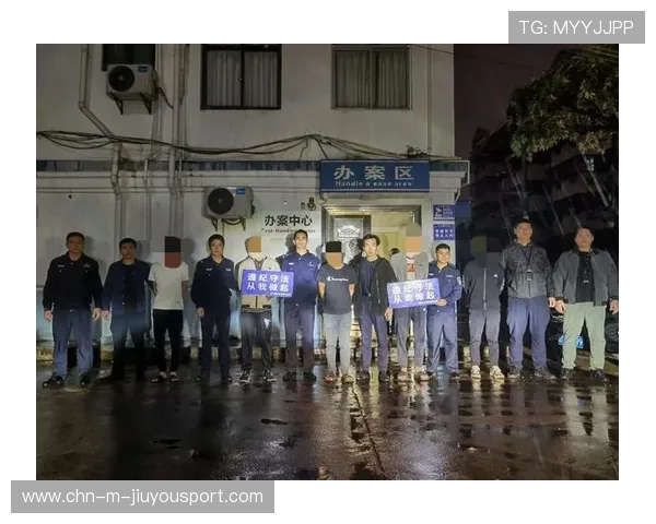 警方权威通报:民警行凶致女友一家 2 死 1 伤 嫌疑人落网,2名民警 警方权威通报:民警行凶致女友一家 2 死 1 伤 嫌疑人落网,2名民警