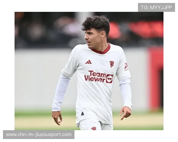 曼联青训新星逐渐走向一线队,球队重回巅峰指日可待 曼联青训新星逐渐走向一线队,球队重回巅峰指日可待